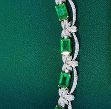 Load image into Gallery viewer, 10.02ct Vivid Green Emerald