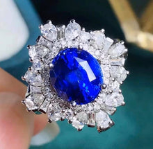 Load image into Gallery viewer, 3.1ct Unheated Royal Blue Sapphire