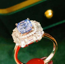 Load image into Gallery viewer, 1.7ct Cornflower Blue Sapphire