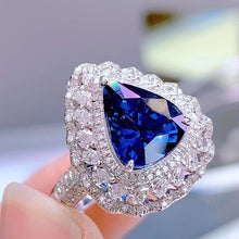 Load image into Gallery viewer, 3.57ct Unheated Royal Blue Sapphire