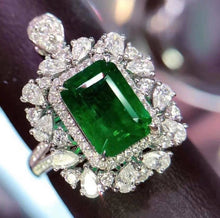 Load image into Gallery viewer, 2.27ct Vivid Green Emerald
