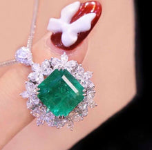 Load image into Gallery viewer, 6.24ct Intense Green Emerald