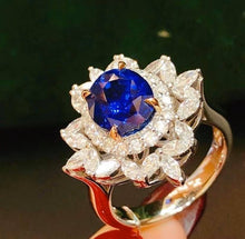 Load image into Gallery viewer, 4.58ct Royal Blue Sapphire