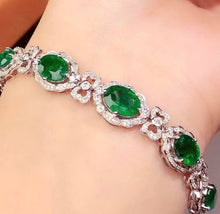 Load image into Gallery viewer, 7.5ct Vivid Green Emerald