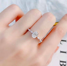 Load image into Gallery viewer, 1.01ct G, SI Diamond