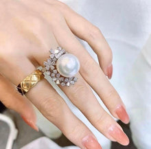 Load image into Gallery viewer, 14-15mm Aurora Australian White South Sea Pearl, Full Round, Flawless