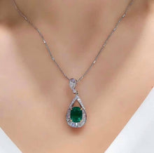 Load image into Gallery viewer, 2.62ct Vivid Green Emerald