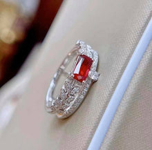 Load image into Gallery viewer, 0.9ct Unheated Pigeon Blood Ruby