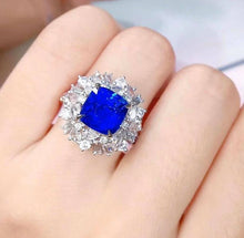 Load image into Gallery viewer, 4.02ct Unheated Royal Blue Sapphire