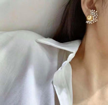 Load image into Gallery viewer, 11mm ChaKin Grade Pearls, Full Round, Excellent luster, Flawless!!!