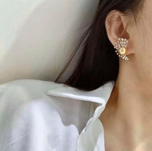 Load image into Gallery viewer, 11mm ChaKin Grade Pearls, Full Round, Excellent luster, Flawless!!!