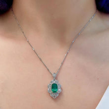 Load image into Gallery viewer, 1.5ct Vivid Green Emerald