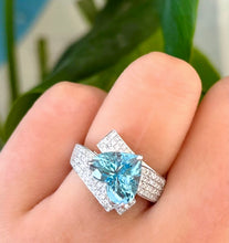Load image into Gallery viewer, 3.3ct Santa Maria Blue Aquamarine
