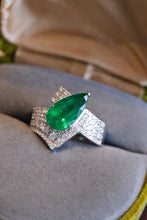 Load image into Gallery viewer, 3.11ct Vivid Green Emerald Ring

