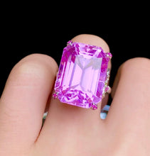 Load image into Gallery viewer, 24.55ct Kunzite
