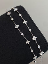 Load image into Gallery viewer, 0.9ct Diamond Bracelet
