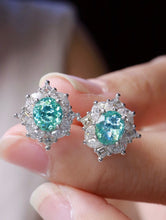 Load image into Gallery viewer, 1.8ct Neon Green Paraibas
