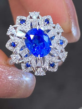 Load image into Gallery viewer, 1.8ct Vivid Blue Sapphire
