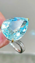 Load image into Gallery viewer, 11ct Blue Aquamarine
