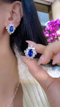 Load image into Gallery viewer, 5.23ct Royal Blue Sapphire
