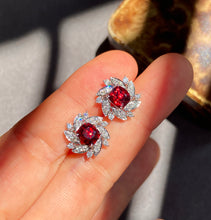 Load image into Gallery viewer, 2ct Burma Spinels
