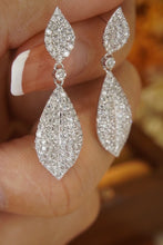 Load image into Gallery viewer, 0.9ct Diamond Earrings
