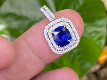 Load image into Gallery viewer, 3.02ct Royal Blue Sapphire
