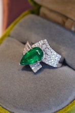 Load image into Gallery viewer, 3.11ct Vivid Green Emerald Ring
