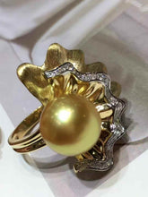 Load image into Gallery viewer, 12mm Top Quality Golden Southsea Pearl
