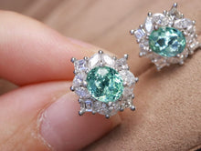 Load image into Gallery viewer, 1.8ct Neon Green Paraibas
