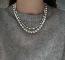 Load image into Gallery viewer, 8.5-9mm Akoya Pearls
