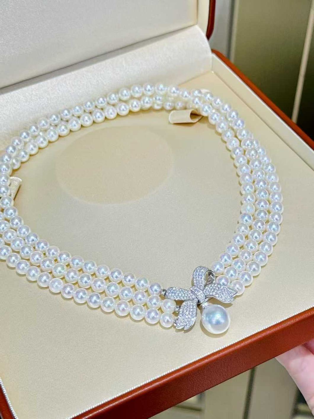 6.5-7mm AKOYA Pearls, 11-12mm FLAWLESS Australian White Southsea Pearl