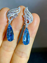 Load image into Gallery viewer, 5.56ct EXECEPTIONAL Santa Maria Blue Aquamarine
