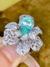 Load image into Gallery viewer, 2.4ct Neon Green Paraiba
