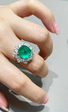 Load image into Gallery viewer, 5.65ct Vivid Green Emerald
