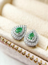 Load image into Gallery viewer, 0.365ct Green Diamonds
