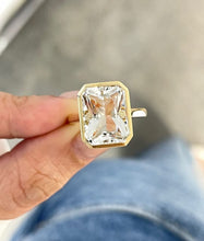 Load image into Gallery viewer, 7.39ct Colorless Aquamarine
