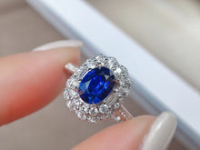 Load image into Gallery viewer, 1.7ct Unheated Royal Blue Sapphire
