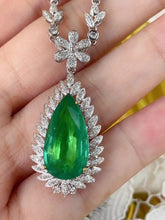 Load image into Gallery viewer, 8.58ct Vivid Green Emerald
