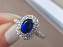 Load image into Gallery viewer, 1.45ct Unheated Royal Blue Sapphire
