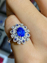 Load image into Gallery viewer, 1.8ct Vivid Blue Sapphire
