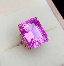 Load image into Gallery viewer, 24.55ct Kunzite
