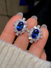 Load image into Gallery viewer, 5.23ct Royal Blue Sapphire
