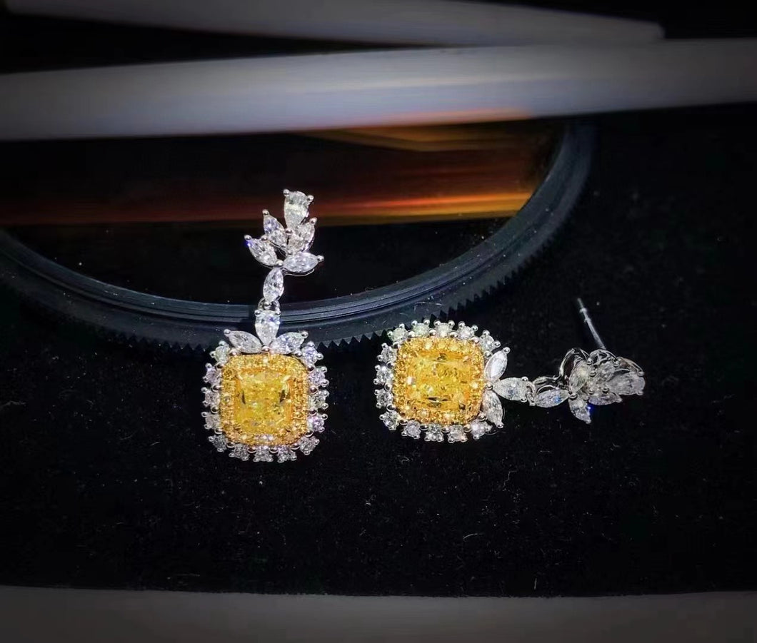 2ct Fancy Light Yellow Diamonds