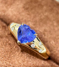 Load image into Gallery viewer, 1.76ct Unheated Color Change Sapphire
