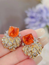 Load image into Gallery viewer, 11ct Fanta Garnet Earrings
