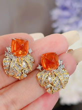 Load image into Gallery viewer, 11ct Fanta Garnet Earrings
