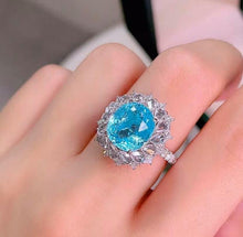 Load image into Gallery viewer, 4.7ct VIBRANT BRILLIANCE Neon Blue Paraiba
