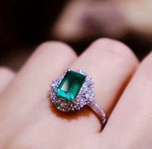 Load image into Gallery viewer, 2.4ct Vivid Green Emerald
