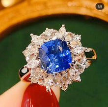 Load image into Gallery viewer, 2.29ct Cornflower Blue Sapphire

